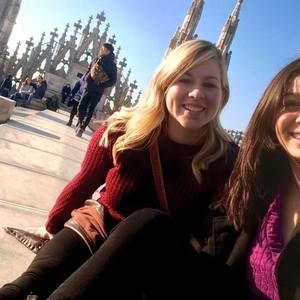 Meet your Posher, Danielle